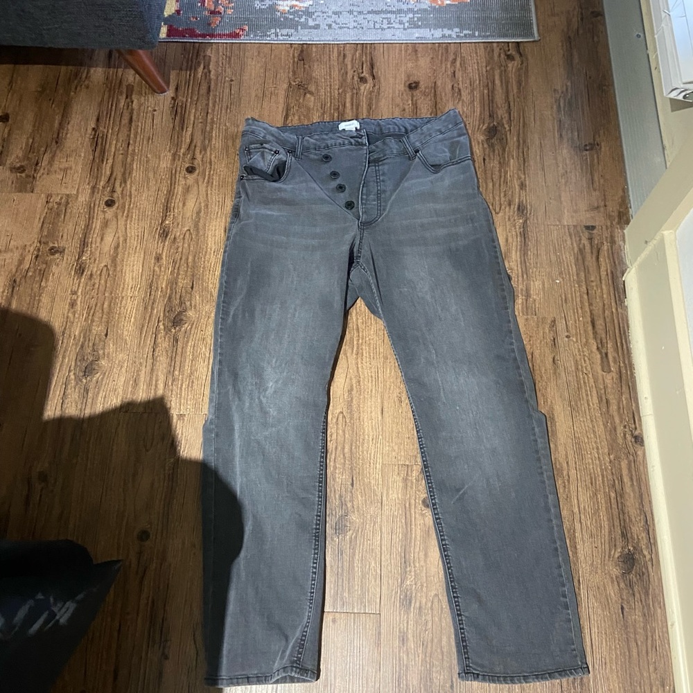 Forever 21+ Washed Straight Leg Jeans| Size 1X